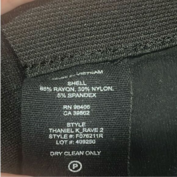 Theory Cropped Slim Pants 00 Black Thaniel - Picture 7 of 8